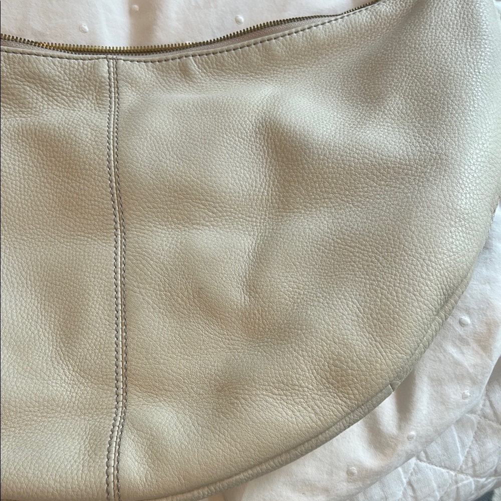 Cream Leather Hobo Bag with Crescent Silhouette - Picture 4 of 5